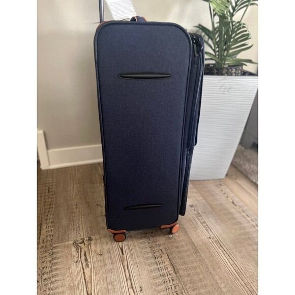 New CHAMPS Classic II 20“ carry-on in in Navy Softside Luggage suitcase Spinner - Picture 11 of 12